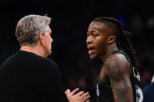 扎心窝子！道苏姆一战43分 火箭替补三战合计35分！