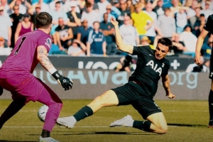 打入制胜球，官方：帕利尼亚当选热刺1-0狼队队内最佳球员