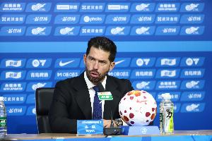 足球报：三镇已到退无可退的绝境，全力纠错才能留住保级希望