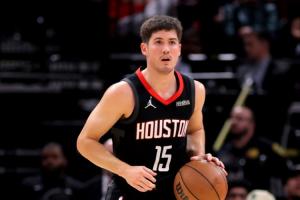 乌度卡曾自信谢泼德能适应季后赛 后者3场20中6、4中0、21中6