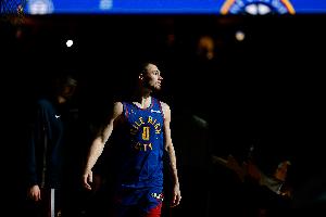 布劳恩：我们和森林狼本就是宿敌 彼此看待的心态是完全一样的