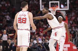 前队记：火箭过日子一向节俭 即使首轮出局下赛季也不会有大调整