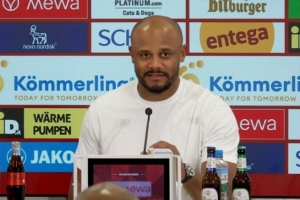 孔帕尼：凯恩奥利塞穆西亚拉替补是计划好的，我不想冒不必要风险