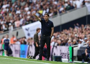 TA盘点切尔西下一任主帅人选：伊劳拉、席尔瓦、法布雷加斯在列