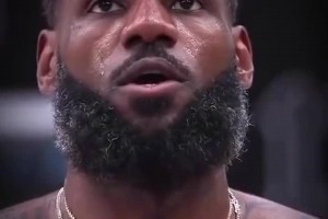 那一盏灯他还没有灭！为41岁老将欢呼