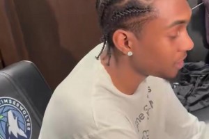 约基奇和你说啥了？麦丹：没听清，我只看到一个大只佬冲了过来！