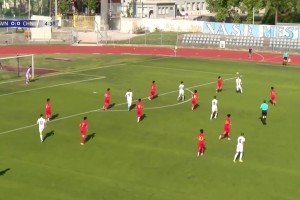 中国男足U15丢球！斯洛文尼亚连续配合撕破防线破门！